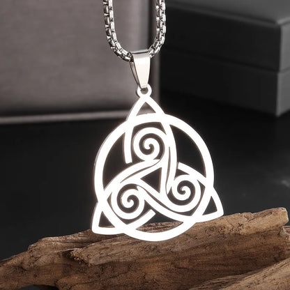 Witch Knot Necklace for Protection